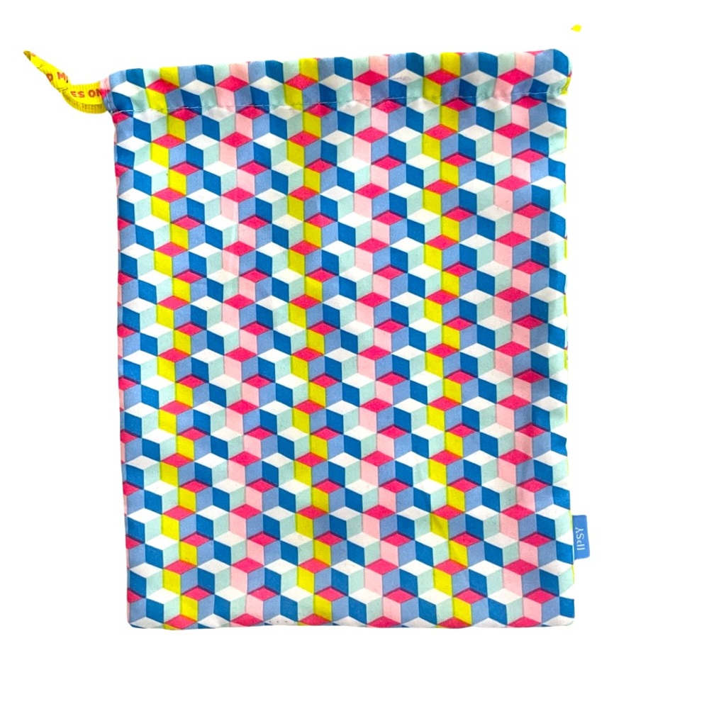 IPSY geometric pattern make-up bag - new without tags